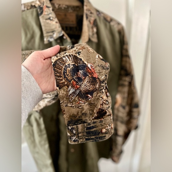 WHITETAILS LENGENDARY Turkey Print Long Sleeve Shirt Size Large - Picture 4 of 9